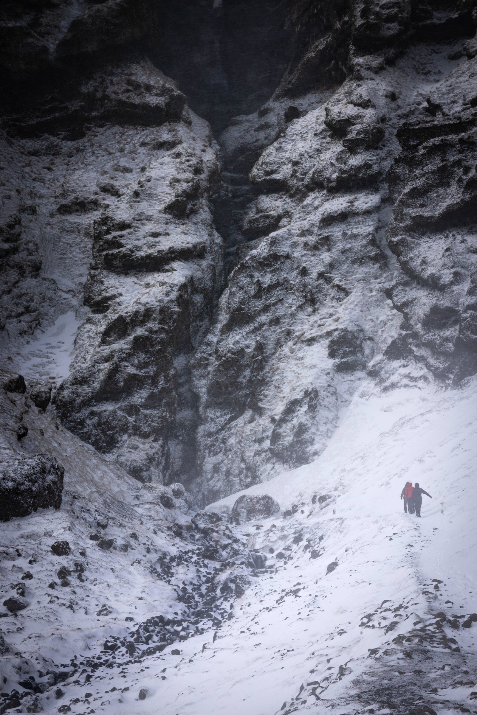 Hikers in the snow canyon